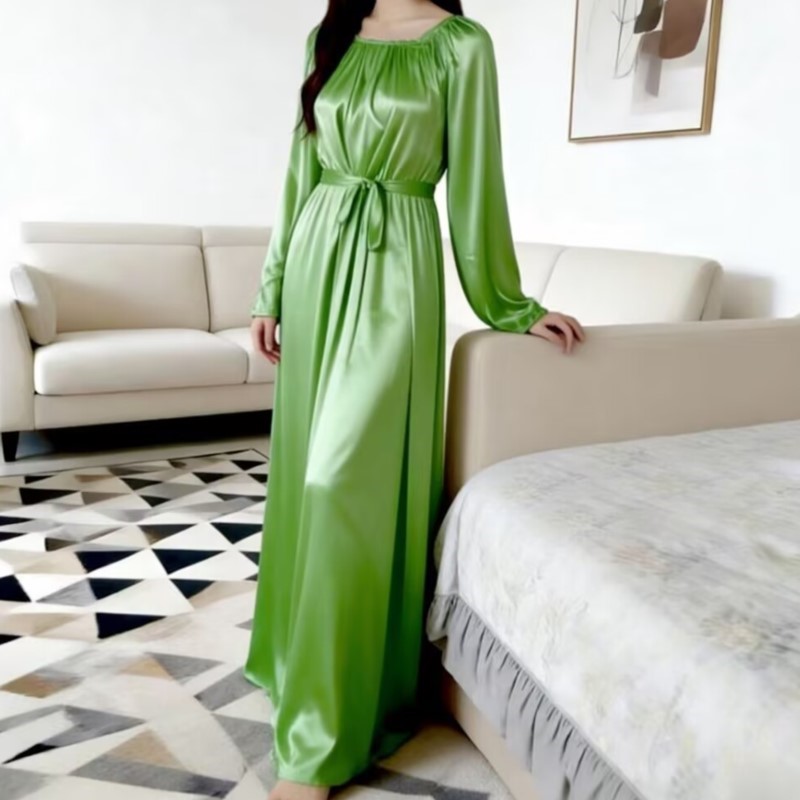 Glänzender Eisseide-Nachthemd  – Robe Silk Women Bewertung und Preis